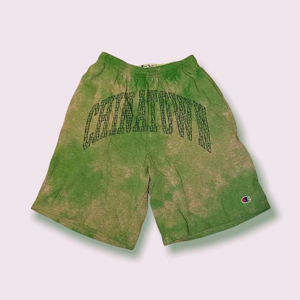 Chinatown green tie dye door shorts
